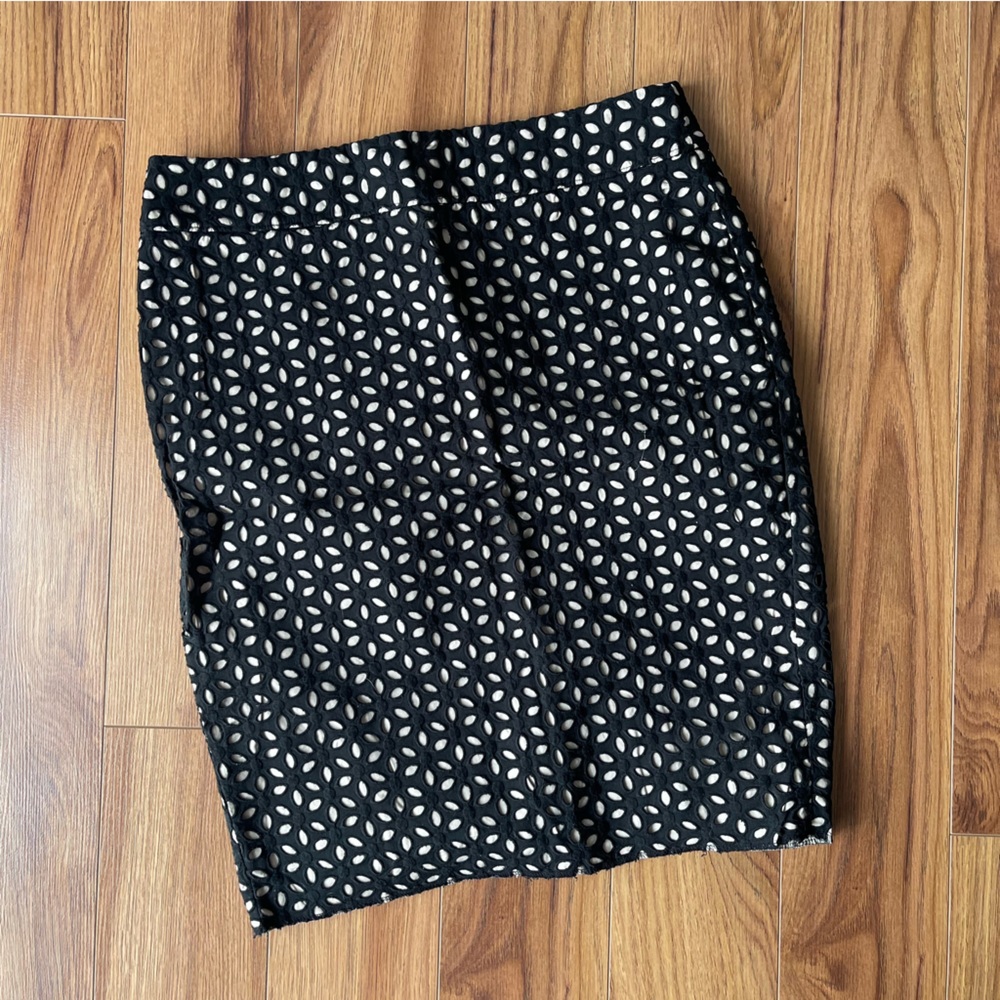 LOFT - Pencil Skirt